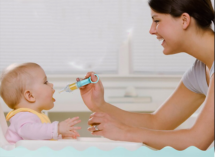 نکاتی که هنگام خرید سرنگ داروخوری نوزاد باید به آن توجه کنید