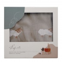 پتو بافت کلاه دار طرح گوسفند رنگ کرم لیزا lisa